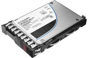 HPE 960GB NVMe x4 Lanes Read Intensive SFF 2.5" Solid State Drive P10208-B21 main image